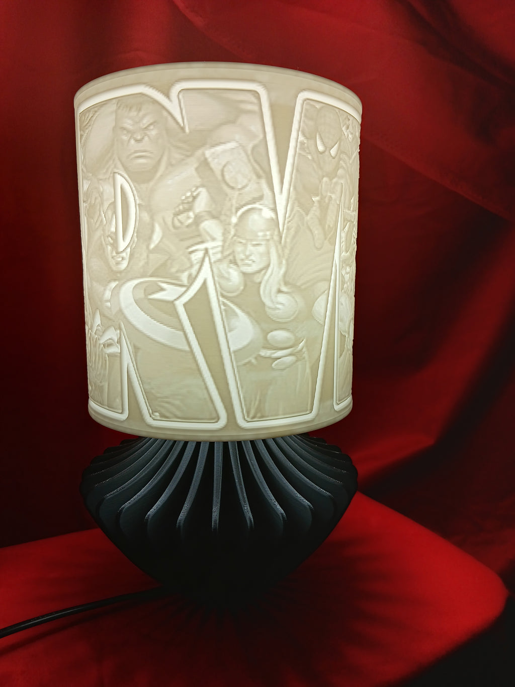 Avengers Assemble 3D-Printed Lithophane Lamp