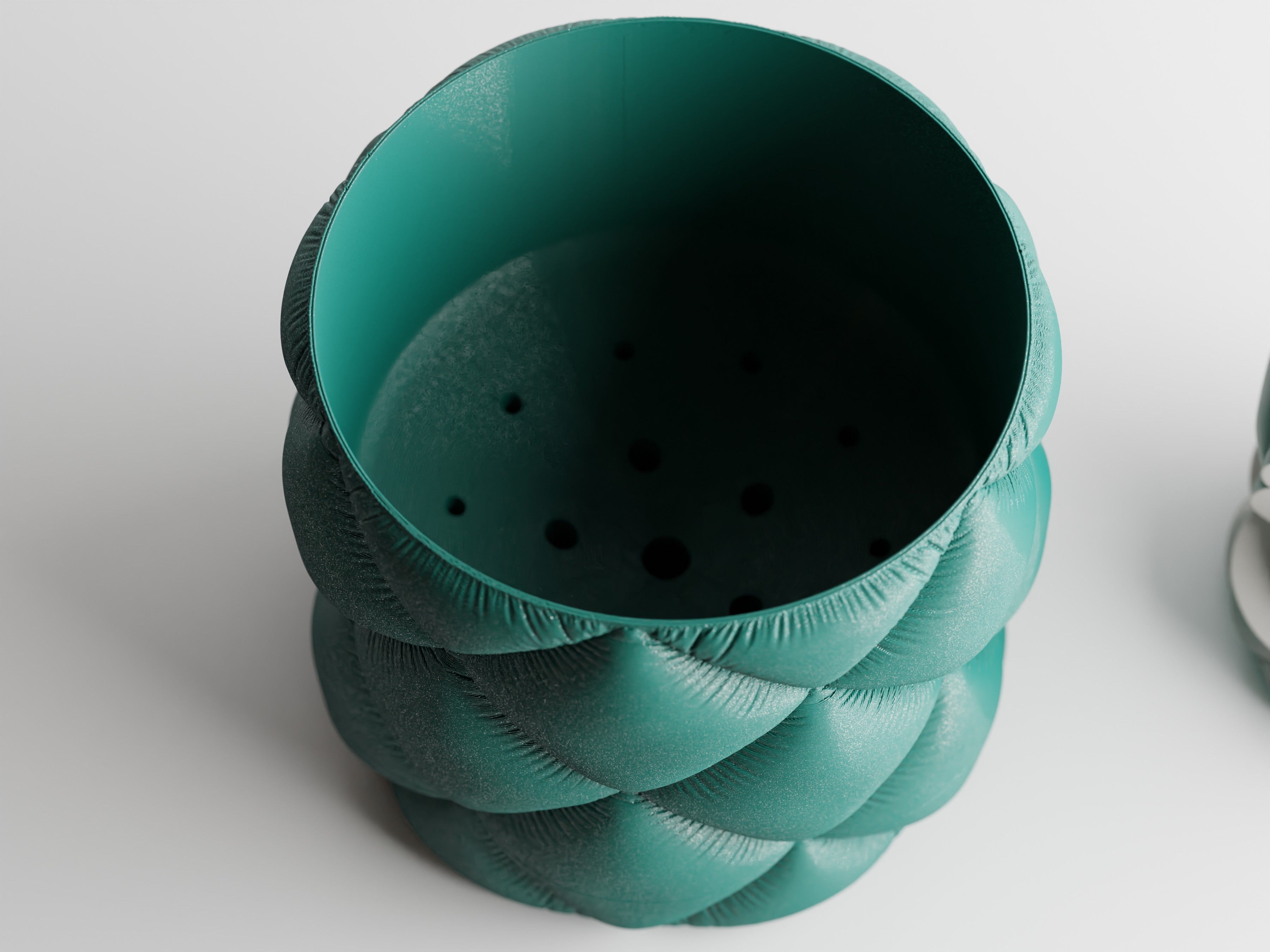Circular Diamond Pattern Planter with Matching Drip Tray — Cushy Collection