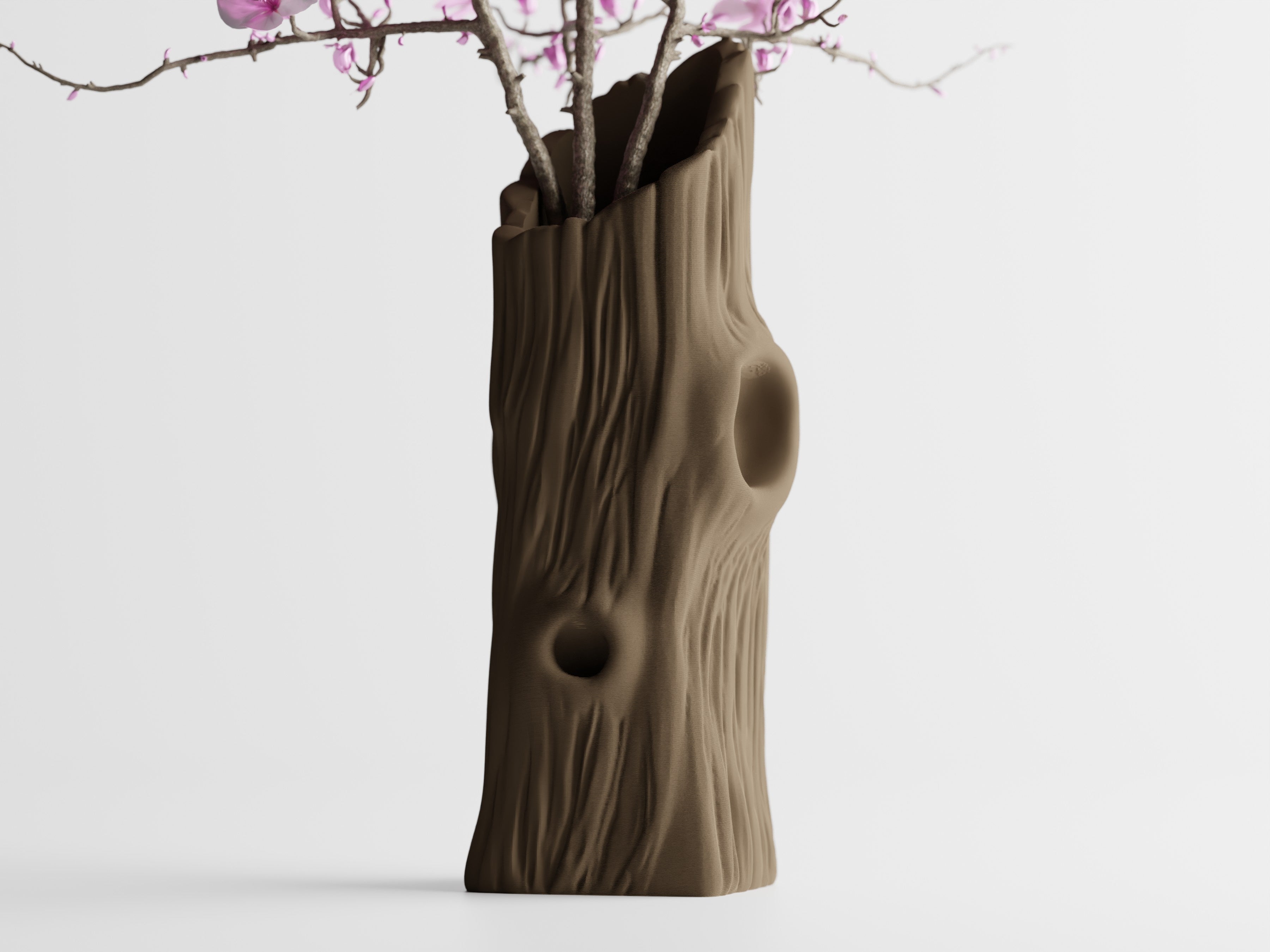 TreeTrunk Vase – A Natural Masterpiece Reimagined in Modern Design