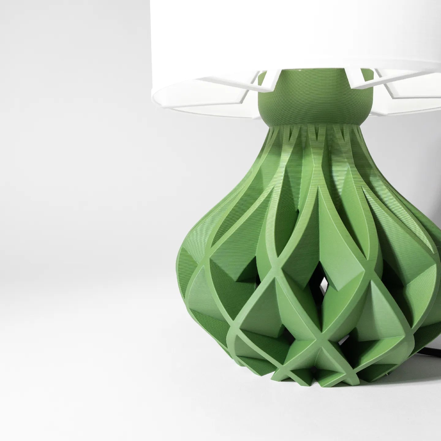 Verdant Bloom Lithophane Lamp – Nature-Inspired Elegance with a Personal Glow