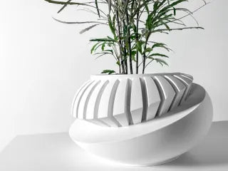 HelixSlat 3D-Printed Planter Pot